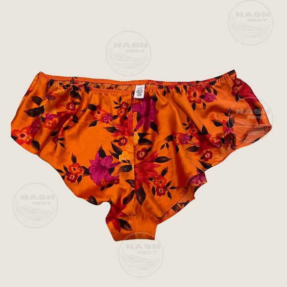 Victoria’s Secret Satin Floral Pajama Set XL | Orange Cami & Shorts, Tropical - Picture 3 of 6